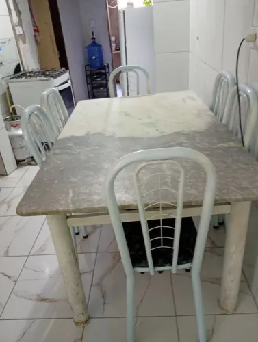 Mesa com Pedra de  Mármore de 06 lugares 