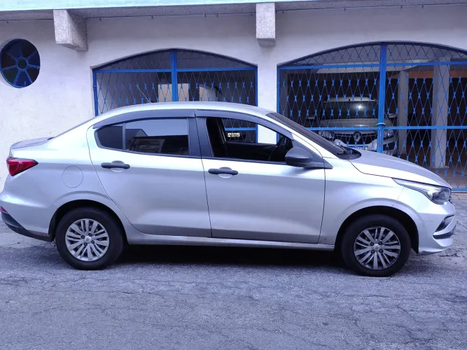 Fiat Cronos 1.0 6V Flex 2023
