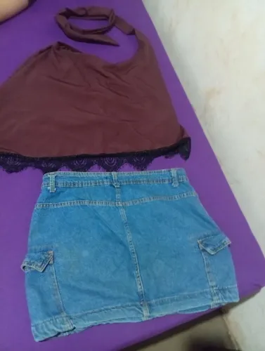 Vendo saia e blusa usada uma  vez