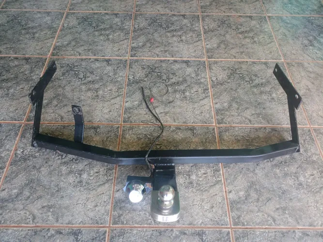 Engate para Renault Logan 2013/24