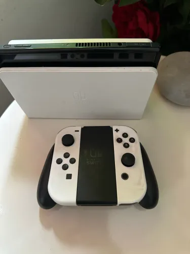 ? NINTENDO SWITCH À VENDA ? diversão pra qualquer hora e qualquer lugar! DESBLOQUEADO!!
