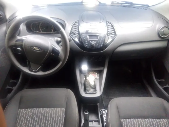 Ford KA+ Sedan 1.5 16V Flex 4P 2015