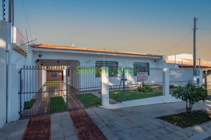 Casa à venda
