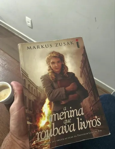 Livro a menina que roubava livros