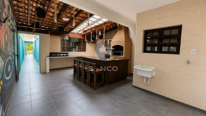 CASA PARA LOCAÇÃO E VENDA, NO BAIRRO ELOY CHAVES, NA CIDADE DE JUNDIAÍ.