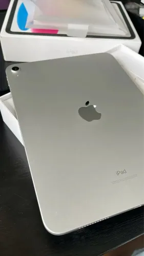 iPad 10ª Geração - 64GB 
