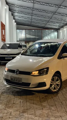 Volkswagen Fox Trendline 1.6 Flex 8V 5P 2016