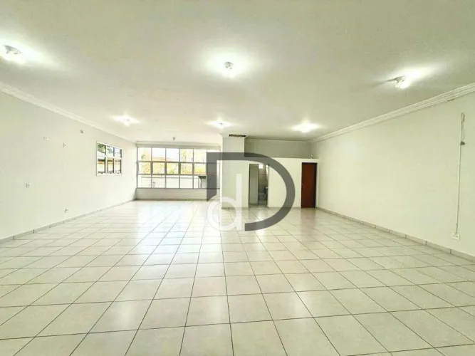 Sala para locação no centro de Vinhedo/SP!!