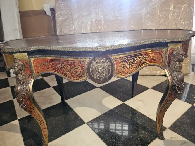 Mesa Antiga Francesa Original antiguidade na mesma familia a mais de 50 anos 