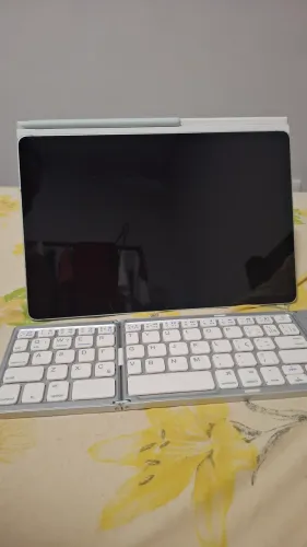 Tablet S9 FE Semi Novo 6GB de RAM e 128GB