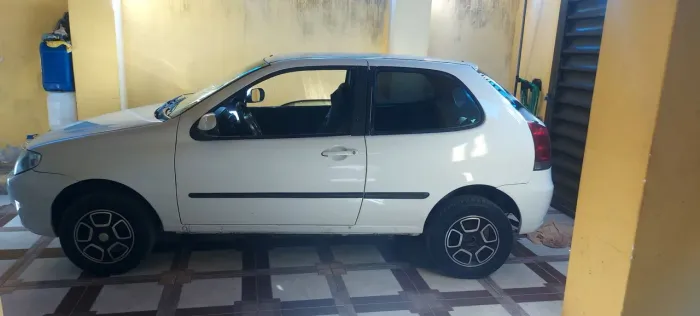 Fiat Palio 1.0 Economy Fire Flex 8V 2P 2013