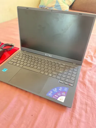 Vendo Notebook multi ultra