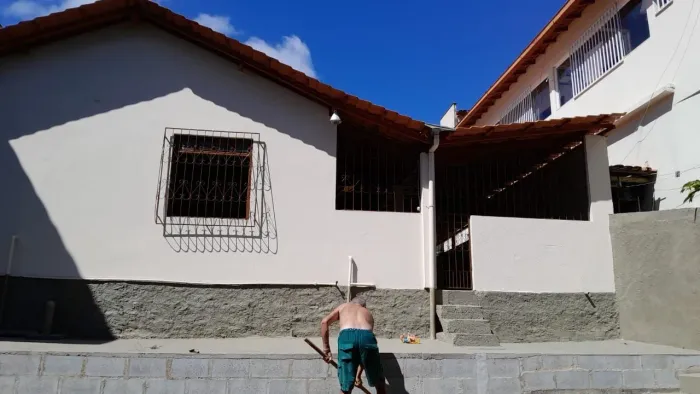 Casa Espaçosa com Quintal e Área de Serviço em João Neiva