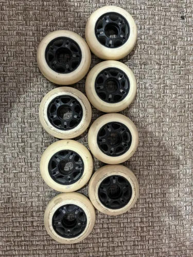 Rodas de patins ( usadas)