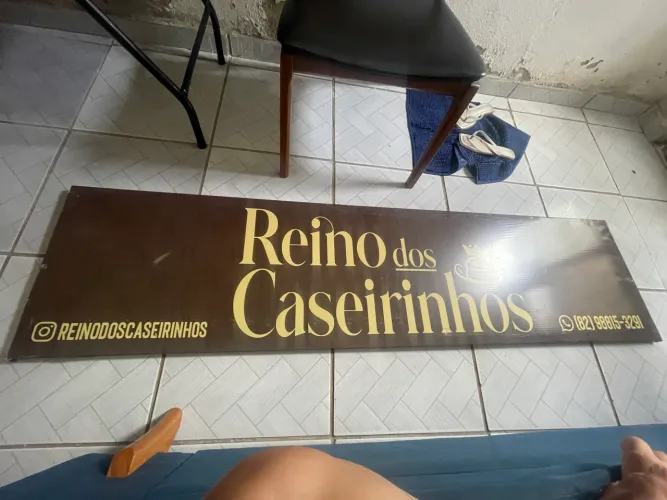 Placa em lona 2mt X 50cm R$ 100,00