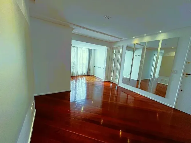 SQSW 304 - 3 quartos (1 suíte) | Andar alto | Armários | DCE | 1 vaga garagem