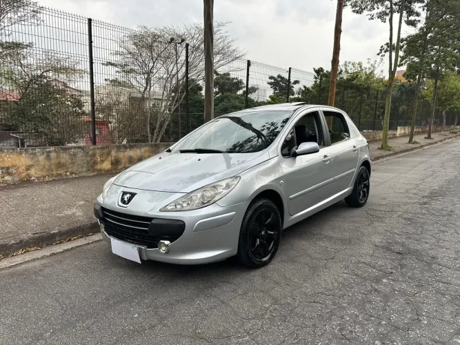 Peugeot 307 Soleil/ Presence 1.6/1.6 Flex 16V 5P 2010