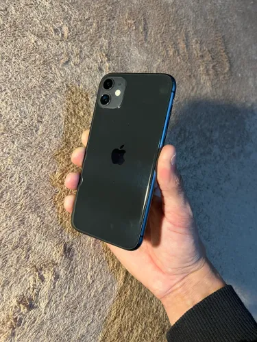 iPhone 11
