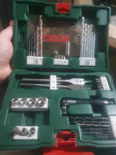 Kit Bosch de pontas e brocas V-Line 41 peças
