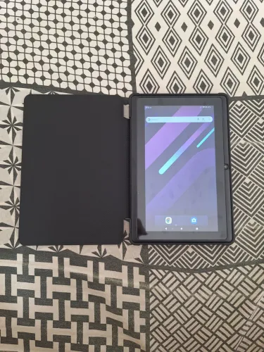 Tablet PRITOM 7 polegadas