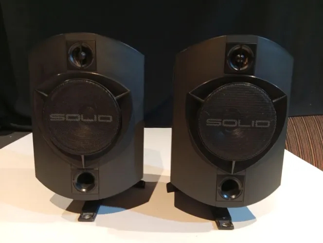 Bowers Wilkins Solid Monitor