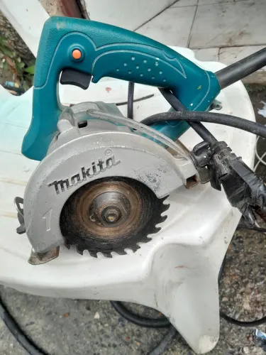 Vendo makita profissional