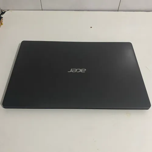 Notebook Acer 15.6 i3 8 Geração