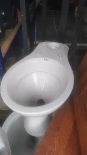 Vasos sanitário e lavatorio