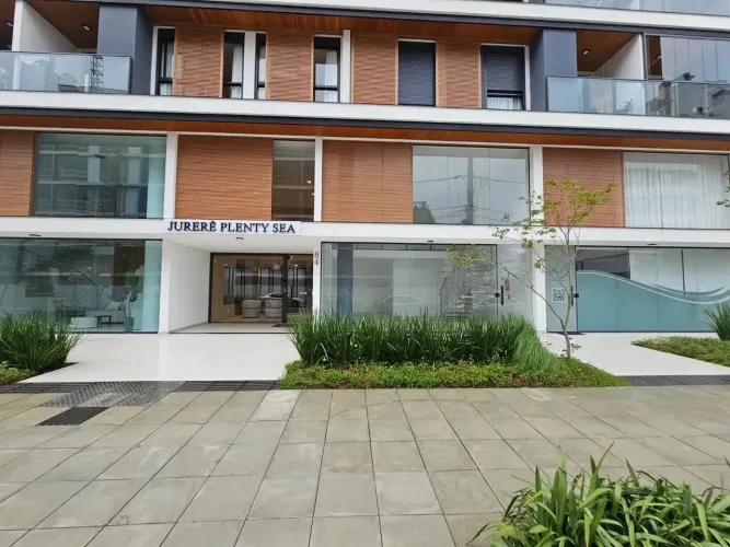 Escritorio para aluguel com 71 metros quadrados em Jurerê.