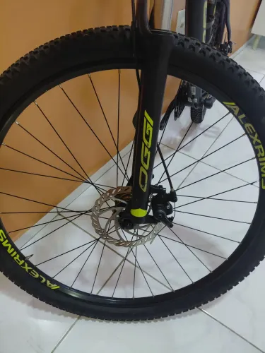 Vende se