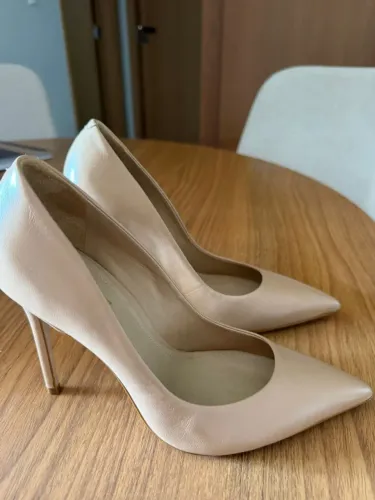 Scarpin Schutz 36°