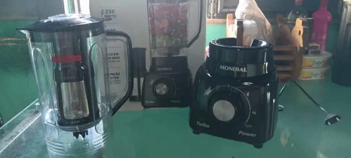 Liquidificador mondial novo nunca usado 127v
