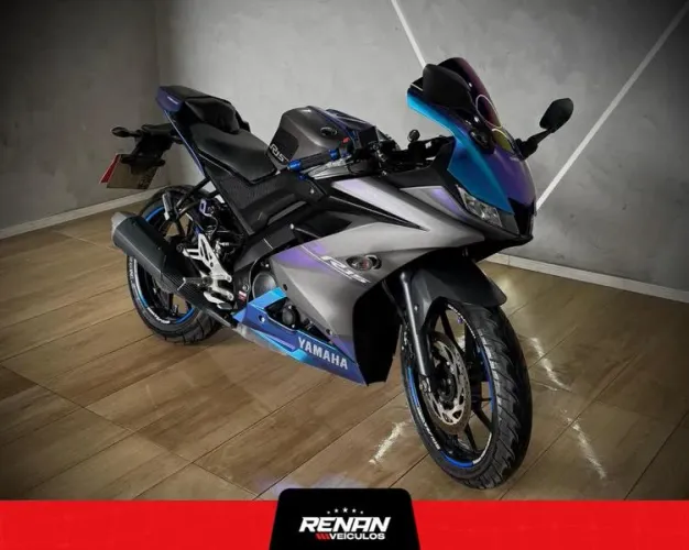 YAMAHA YZF R15 ABS 2025