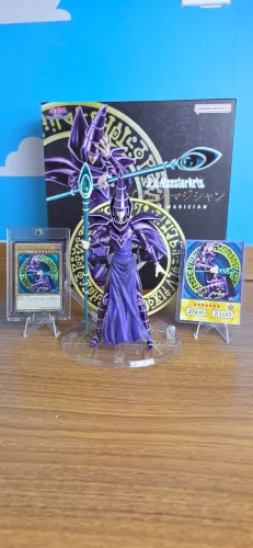 Mago Negro (Dark Magician) Sh monsters Bandai