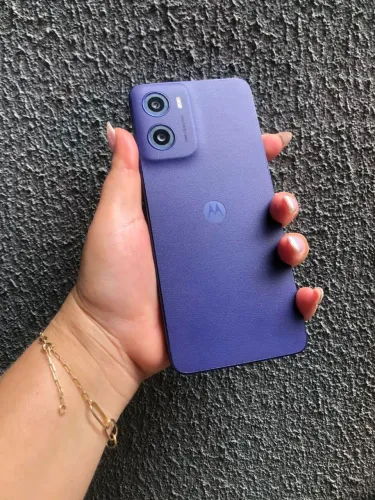 Smartphone moto g35 5g NFC biometria desbloqueio facial câmeras tops 