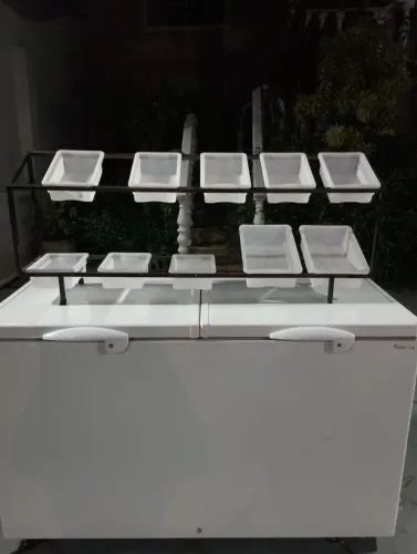 Codimentadeira para restaurante e pizzaria com vasilhames