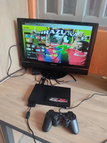 PS2 slim destravado+tv monitor de 22 polegadas 