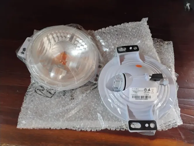 Par de luz indicadora de direção original VW constellation