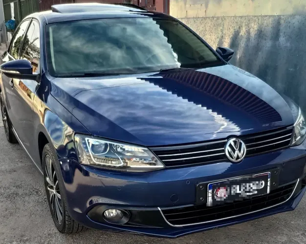 Volkswagen Jetta Comfortline 2.0 T.flex 8V 4P Tipt. 2013