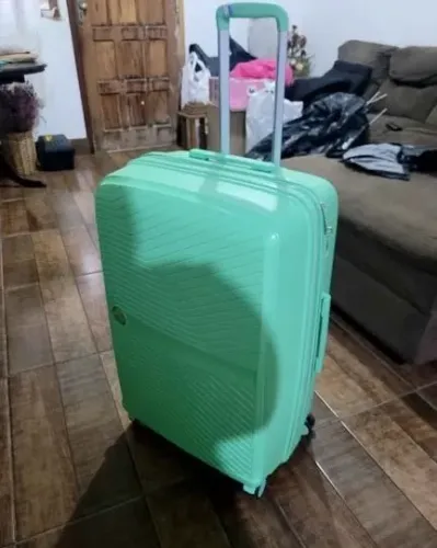 Vendo Mala tamanho G