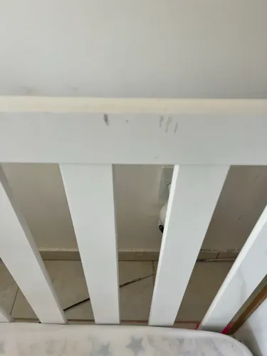 Berço estilo americano  semi novo 