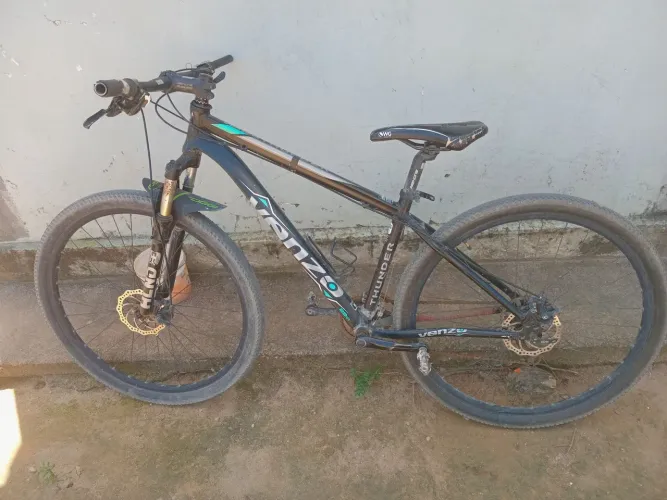 Vende-se bicicleta aro 29