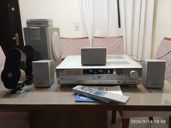 Home Theater Panasonic SC-HT75