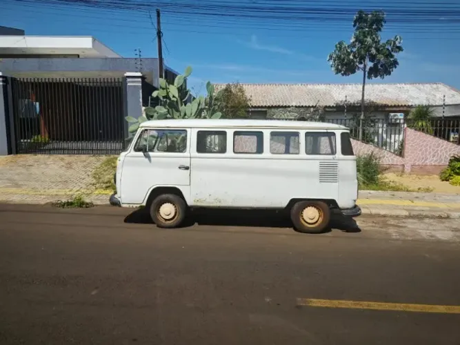 Volkswagen Kombi Furgão 1989