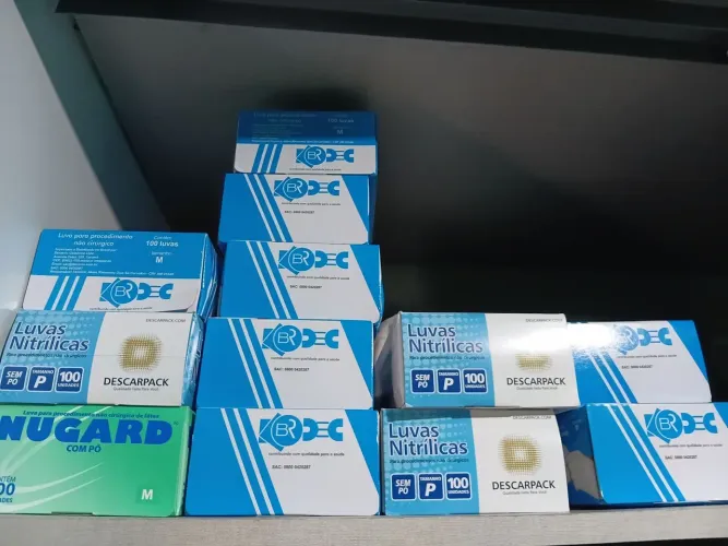 Caixa de luvas