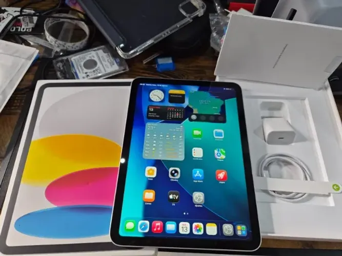 Apple Tablet iPad 11 A16 praticamente novo