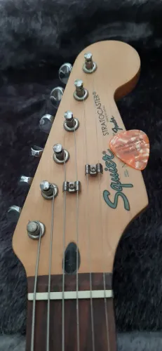 Guitarra Fender Squier Japonesa