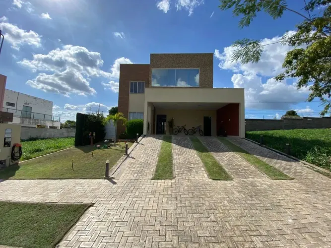 Casa em Condomínio - venda
