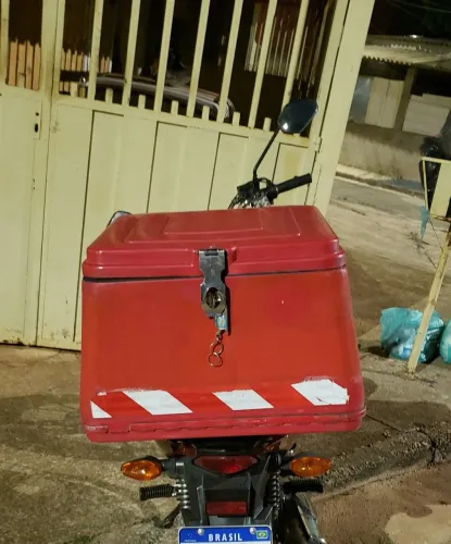 Baú de moto 