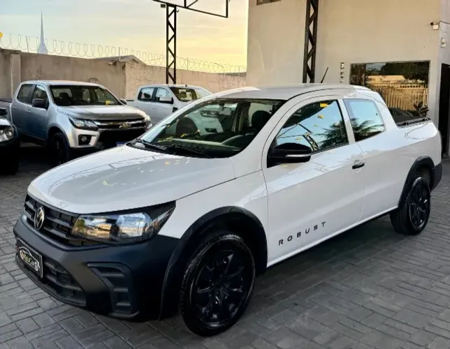 Volkswagen Saveiro Robust 1.6 Total Flex 16V CD 2024